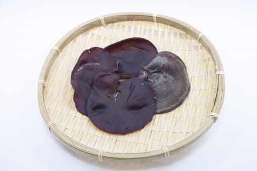 人参に白いカビが 食べれる 白いひげや白い筋は 食べ物info